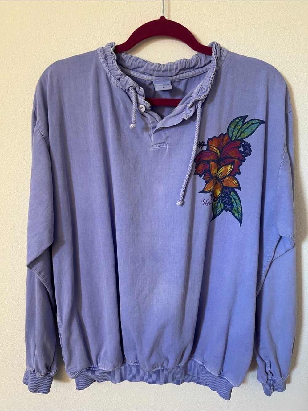 Lavender Pullover Sweatshirt with Floral Graphic